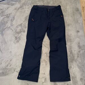 Women’s size US L Snow outerwear
